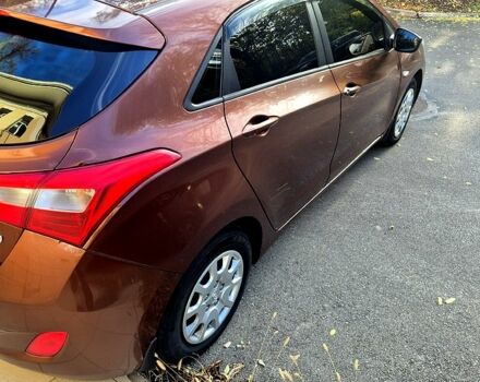 Коричневый Хендай i30, объемом двигателя 1.4 л и пробегом 148 тыс. км за 10500 $, фото 3 на Automoto.ua