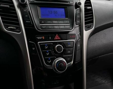 Коричневий Хендай i30, об'ємом двигуна 1.58 л та пробігом 184 тис. км за 9500 $, фото 14 на Automoto.ua