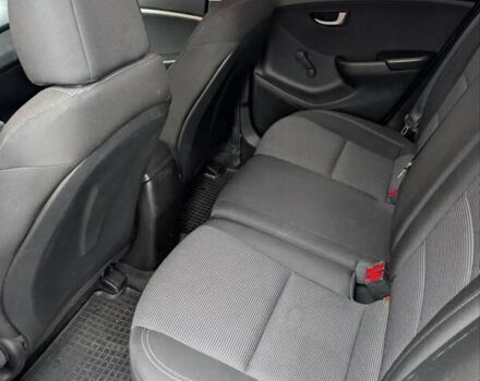 Коричневий Хендай i30, об'ємом двигуна 1.4 л та пробігом 293 тис. км за 6900 $, фото 8 на Automoto.ua