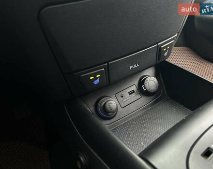 Коричневый Хендай i30, объемом двигателя 1.6 л и пробегом 107 тыс. км за 9750 $, фото 22 на Automoto.ua