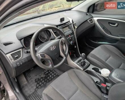 Коричневый Хендай i30, объемом двигателя 1.4 л и пробегом 293 тыс. км за 6600 $, фото 15 на Automoto.ua