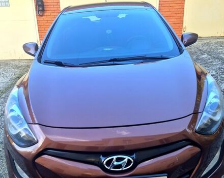 Коричневый Хендай i30, объемом двигателя 1.4 л и пробегом 148 тыс. км за 10500 $, фото 2 на Automoto.ua