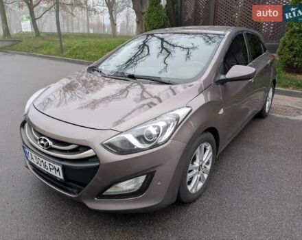 Коричневый Хендай i30, объемом двигателя 1.4 л и пробегом 293 тыс. км за 6600 $, фото 12 на Automoto.ua