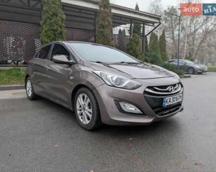 Коричневый Хендай i30, объемом двигателя 1.4 л и пробегом 293 тыс. км за 6600 $, фото 11 на Automoto.ua