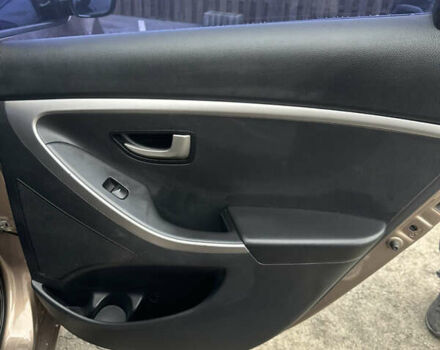 Хендай i30 2012 в Виннице на Automoto.ua Коричневый Хендай i30, объемом двигателя 1.4 л и пробегом 190 тыс. км за 7499 $, фото 17 на Automoto.ua