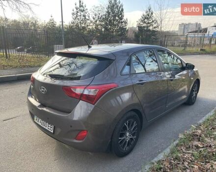 Коричневый Хендай i30, объемом двигателя 1.59 л и пробегом 112 тыс. км за 10500 $, фото 8 на Automoto.ua