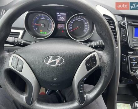 Коричневый Хендай i30, объемом двигателя 1.58 л и пробегом 149 тыс. км за 8999 $, фото 15 на Automoto.ua