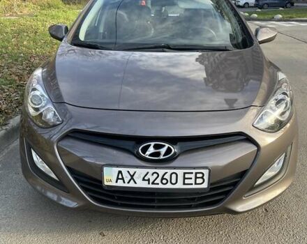 Коричневый Хендай i30, объемом двигателя 1.59 л и пробегом 112 тыс. км за 10500 $, фото 2 на Automoto.ua
