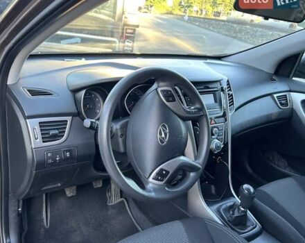 Коричневый Хендай i30, объемом двигателя 1.4 л и пробегом 124 тыс. км за 8500 $, фото 7 на Automoto.ua