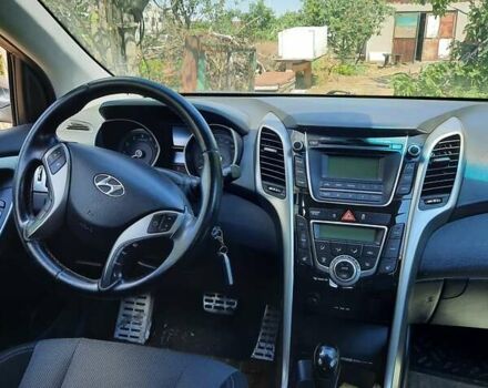 Коричневий Хендай i30, об'ємом двигуна 1.59 л та пробігом 146 тис. км за 11500 $, фото 17 на Automoto.ua