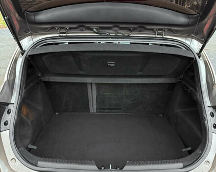 Коричневый Хендай i30, объемом двигателя 1.6 л и пробегом 155 тыс. км за 10500 $, фото 15 на Automoto.ua