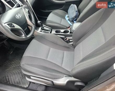 Коричневый Хендай i30, объемом двигателя 1.58 л и пробегом 56 тыс. км за 13650 $, фото 11 на Automoto.ua