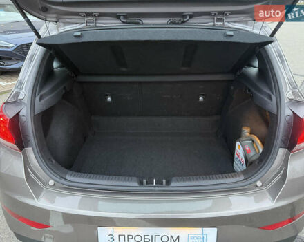 Коричневий Хендай i30, об'ємом двигуна 1.5 л та пробігом 82 тис. км за 14900 $, фото 7 на Automoto.ua