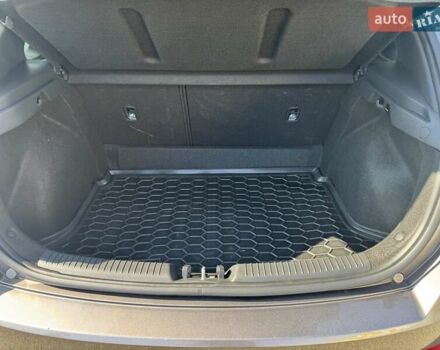 Коричневий Хендай i30, об'ємом двигуна 1.5 л та пробігом 61 тис. км за 16500 $, фото 11 на Automoto.ua