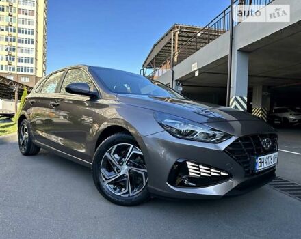 Коричневий Хендай i30, об'ємом двигуна 1.5 л та пробігом 24 тис. км за 17300 $, фото 10 на Automoto.ua