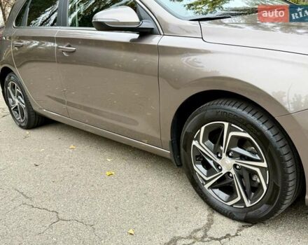Коричневий Хендай i30, об'ємом двигуна 1.5 л та пробігом 43 тис. км за 16950 $, фото 39 на Automoto.ua