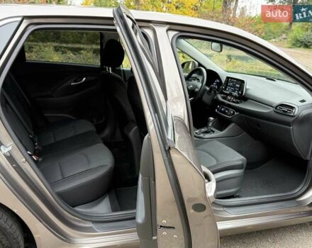 Коричневий Хендай i30, об'ємом двигуна 1.5 л та пробігом 43 тис. км за 16950 $, фото 82 на Automoto.ua