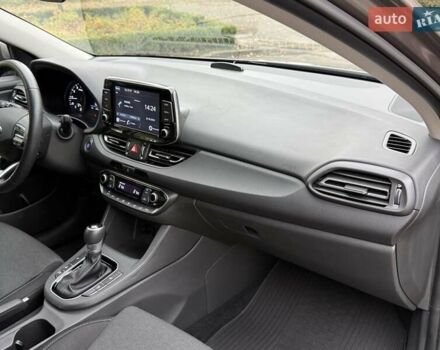 Коричневий Хендай i30, об'ємом двигуна 1.5 л та пробігом 43 тис. км за 16950 $, фото 79 на Automoto.ua