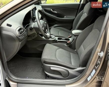 Коричневий Хендай i30, об'ємом двигуна 1.5 л та пробігом 43 тис. км за 16950 $, фото 61 на Automoto.ua