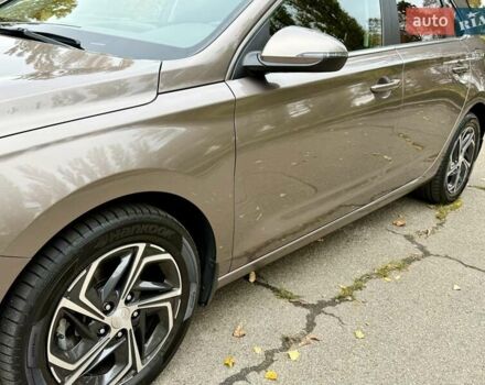 Коричневий Хендай i30, об'ємом двигуна 1.5 л та пробігом 43 тис. км за 16950 $, фото 43 на Automoto.ua