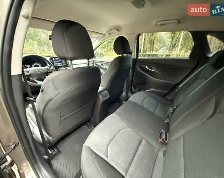 Коричневий Хендай i30, об'ємом двигуна 1.5 л та пробігом 43 тис. км за 16950 $, фото 68 на Automoto.ua