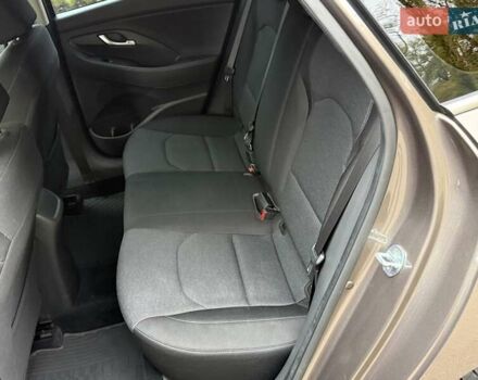 Коричневий Хендай i30, об'ємом двигуна 1.5 л та пробігом 43 тис. км за 16950 $, фото 66 на Automoto.ua