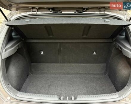 Коричневий Хендай i30, об'ємом двигуна 1.5 л та пробігом 43 тис. км за 16950 $, фото 70 на Automoto.ua