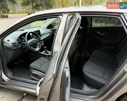 Коричневий Хендай i30, об'ємом двигуна 1.5 л та пробігом 43 тис. км за 16950 $, фото 69 на Automoto.ua