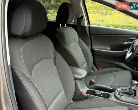 Коричневий Хендай i30, об'ємом двигуна 1.5 л та пробігом 43 тис. км за 16950 $, фото 78 на Automoto.ua