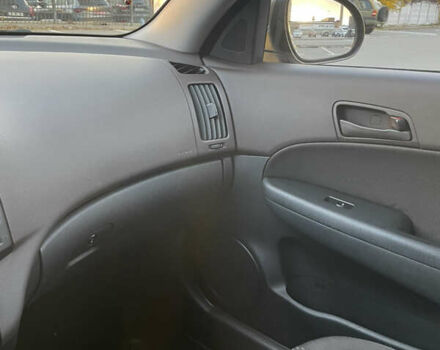 Хендай i30 2012 в Киеве на Automoto.ua Коричневый Хендай i30, объемом двигателя 1.6 л и пробегом 160 тыс. км за 7700 $, фото 7 на Automoto.ua