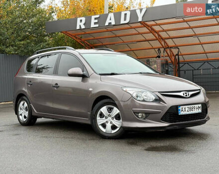 Хендай i30 2012 у Харкові на Automoto.ua Коричневий Хендай i30, об'ємом двигуна 1.6 л та пробігом 81 тис. км за 9100 $, фото 3 на Automoto.ua