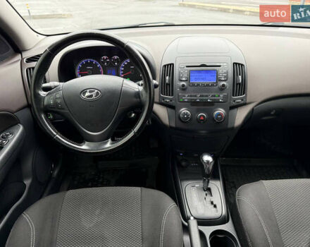 Хендай i30 2012 у Харкові на Automoto.ua Коричневий Хендай i30, об'ємом двигуна 1.6 л та пробігом 81 тис. км за 9100 $, фото 23 на Automoto.ua