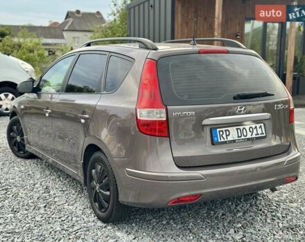 Коричневый Хендай i30, объемом двигателя 1.6 л и пробегом 212 тыс. км за 5950 $, фото 8 на Automoto.ua