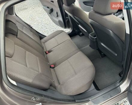 Коричневый Хендай i30, объемом двигателя 1.6 л и пробегом 212 тыс. км за 5950 $, фото 24 на Automoto.ua