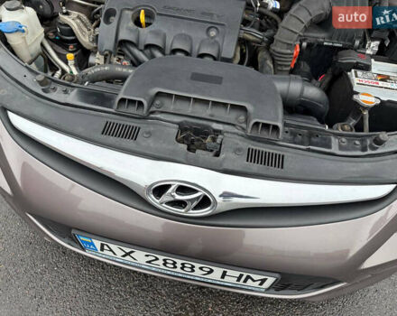 Хендай i30 2012 у Харкові на Automoto.ua Коричневий Хендай i30, об'ємом двигуна 1.6 л та пробігом 81 тис. км за 9100 $, фото 34 на Automoto.ua
