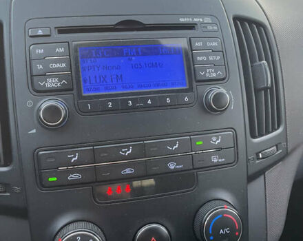 Хендай i30 2012 в Киеве на Automoto.ua Коричневый Хендай i30, объемом двигателя 1.6 л и пробегом 160 тыс. км за 7700 $, фото 5 на Automoto.ua