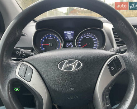 Хендай i30 2013 в Киеве на Automoto.ua Коричневый Хендай i30, объемом двигателя 1.59 л и пробегом 227 тыс. км за 9300 $, фото 4 на Automoto.ua