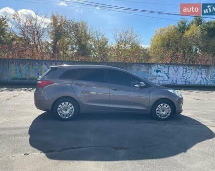 Хендай i30 2013 в Хмельницком на Automoto.ua Коричневый Хендай i30, объемом двигателя 1.58 л и пробегом 245 тыс. км за 10800 $, фото 4 на Automoto.ua