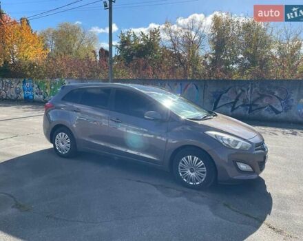 Хендай i30 2013 в Хмельницком на Automoto.ua Коричневый Хендай i30, объемом двигателя 1.58 л и пробегом 245 тыс. км за 10800 $, фото 3 на Automoto.ua