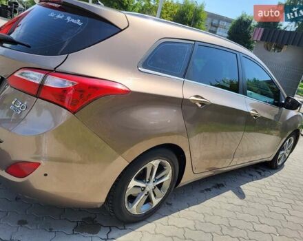 Коричневий Хендай i30, об'ємом двигуна 1.58 л та пробігом 234 тис. км за 9300 $, фото 1 на Automoto.ua