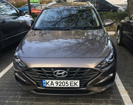 Коричневый Хендай i30, объемом двигателя 1.5 л и пробегом 42 тыс. км за 17100 $, фото 1 на Automoto.ua