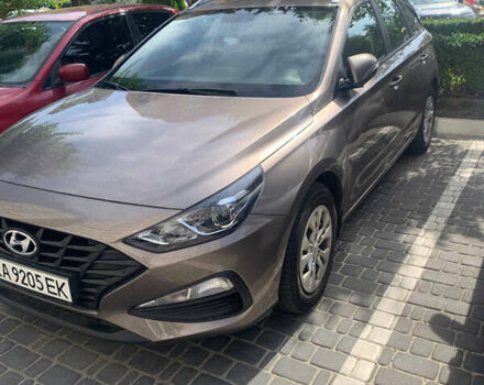 Коричневый Хендай i30, объемом двигателя 1.5 л и пробегом 42 тыс. км за 17100 $, фото 2 на Automoto.ua