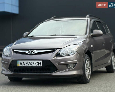Коричневий Хендай i30, об'ємом двигуна 1.6 л та пробігом 116 тис. км за 7700 $, фото 1 на Automoto.ua