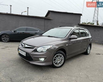 Коричневый Хендай i30, объемом двигателя 1.59 л и пробегом 116 тыс. км за 7400 $, фото 1 на Automoto.ua