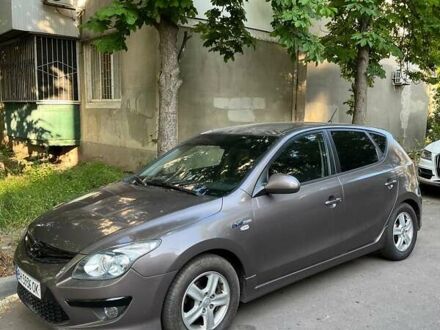 Хендай i30 2011 в Одессе на Automoto.ua Коричневый Хендай i30, объемом двигателя 1.58 л и пробегом 295 тыс. км за 5700 $, фото 1 на Automoto.ua