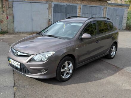 Хендай i30 2011 в Киеве на Automoto.ua Коричневый Хендай i30, объемом двигателя 1.6 л и пробегом 236 тыс. км за 7200 $, фото 1 на Automoto.ua