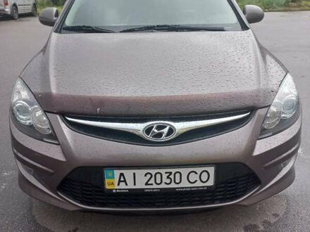 Хендай i30 2011 в Киеве на Automoto.ua Коричневый Хендай i30, объемом двигателя 1.4 л и пробегом 118 тыс. км за 8000 $, фото 1 на Automoto.ua