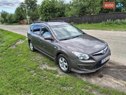 Хендай i30 2012 в Прилуках на Automoto.ua Коричневый Хендай i30, объемом двигателя 1.6 л и пробегом 85 тыс. км за 6500 $, фото 1 на Automoto.ua