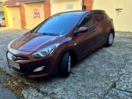 Коричневый Хендай i30, объемом двигателя 1.4 л и пробегом 148 тыс. км за 10500 $, фото 1 на Automoto.ua