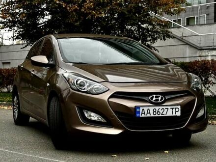 Хендай i30 2012 в Киеве на Automoto.ua Коричневый Хендай i30, объемом двигателя 1.58 л и пробегом 184 тыс. км за 9500 $, фото 1 на Automoto.ua